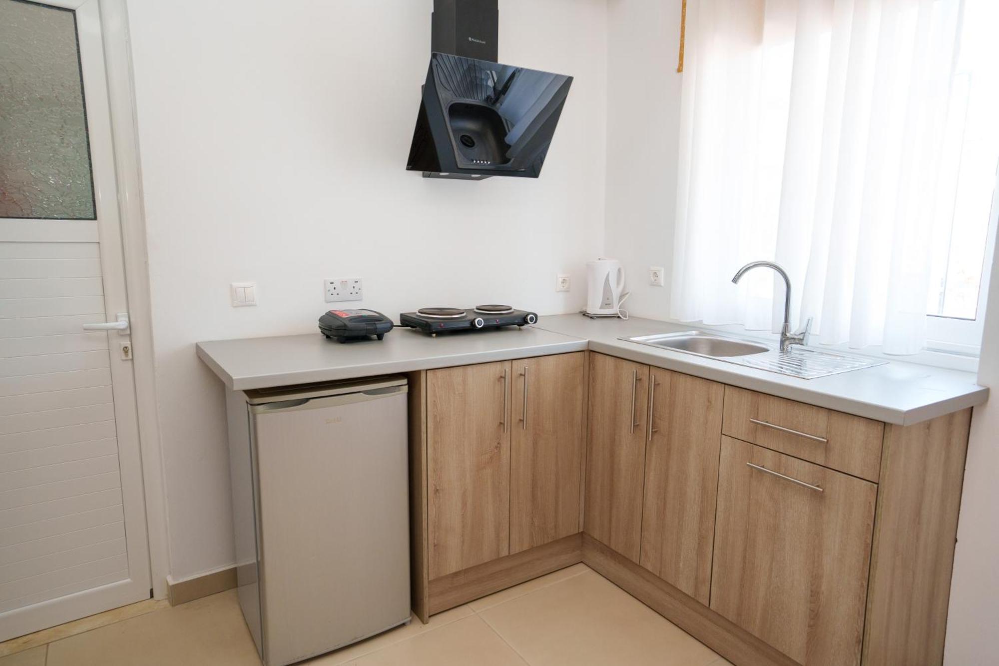 Near The Sea Apartments Nano Ksamil Exterior photo