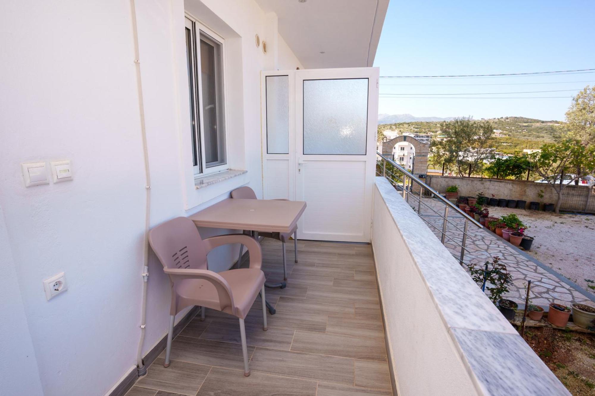 Near The Sea Apartments Nano Ksamil Exterior photo