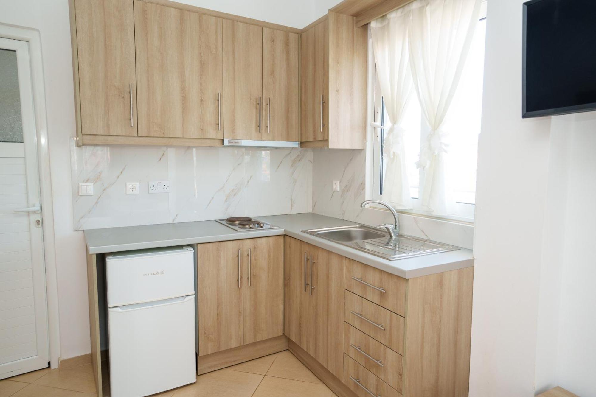 Near The Sea Apartments Nano Ksamil Exterior photo
