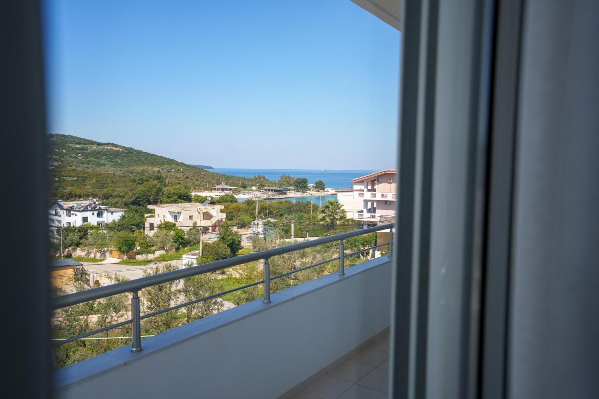 Near The Sea Apartments Nano Ksamil Exterior photo